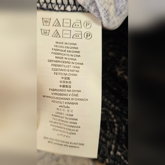 Michael Kors Womens Blue Paisley Faux Wrap Skirt With Gold Detail Size Small - Picture 6 of 10